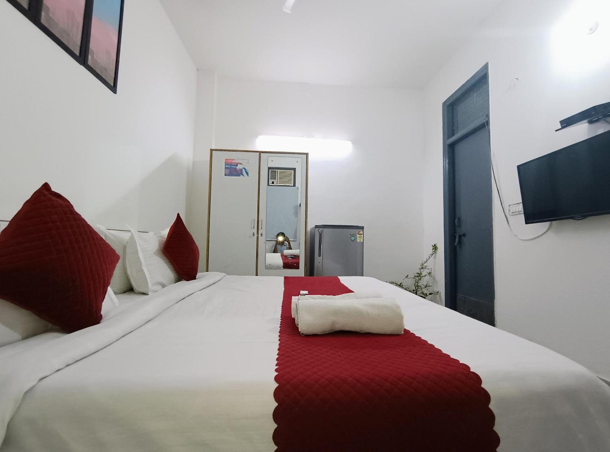 Hotel Hauz Khas Fort View نيودلهي المظهر الخارجي الصورة