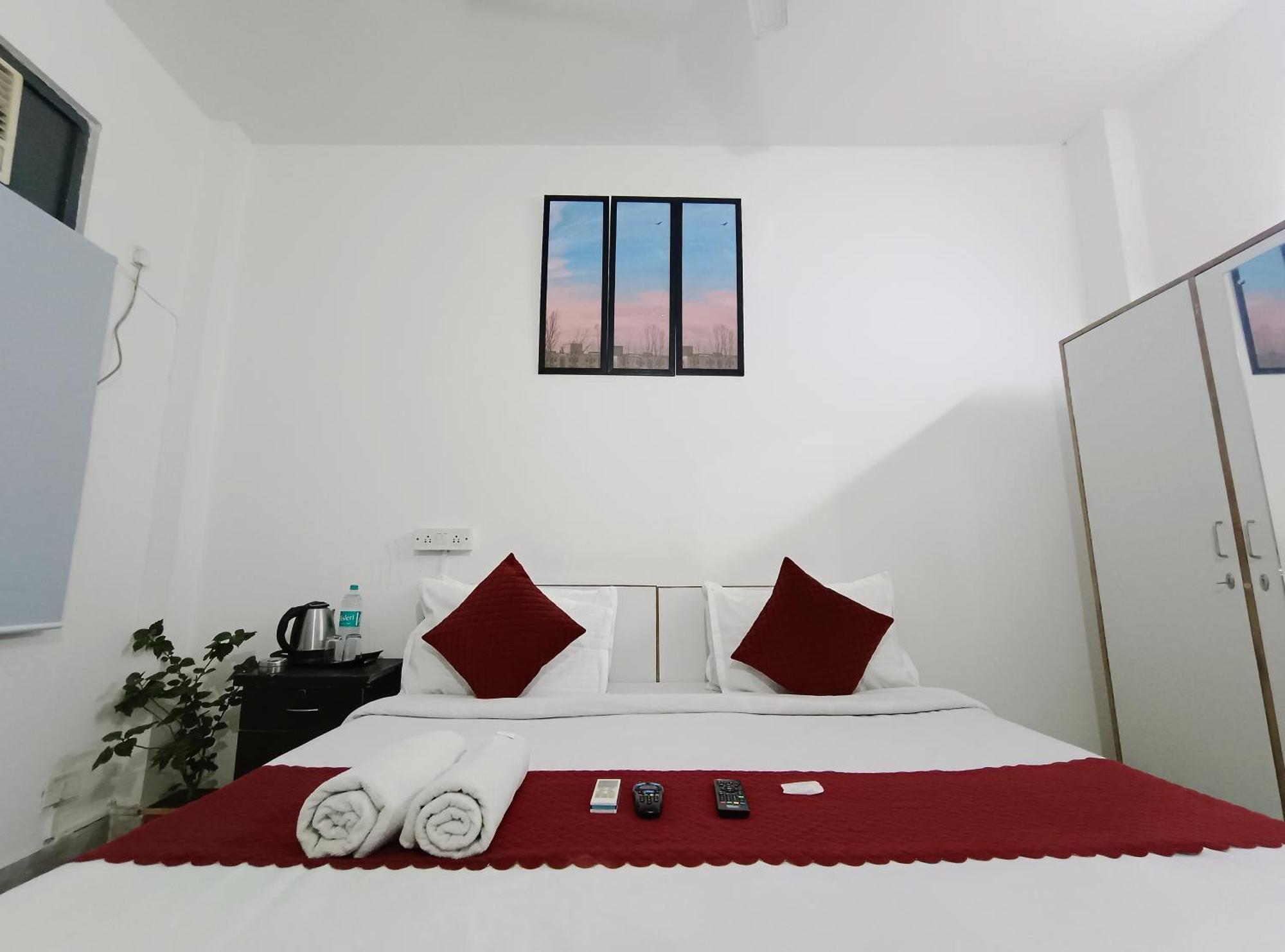 Hotel Hauz Khas Fort View نيودلهي المظهر الخارجي الصورة