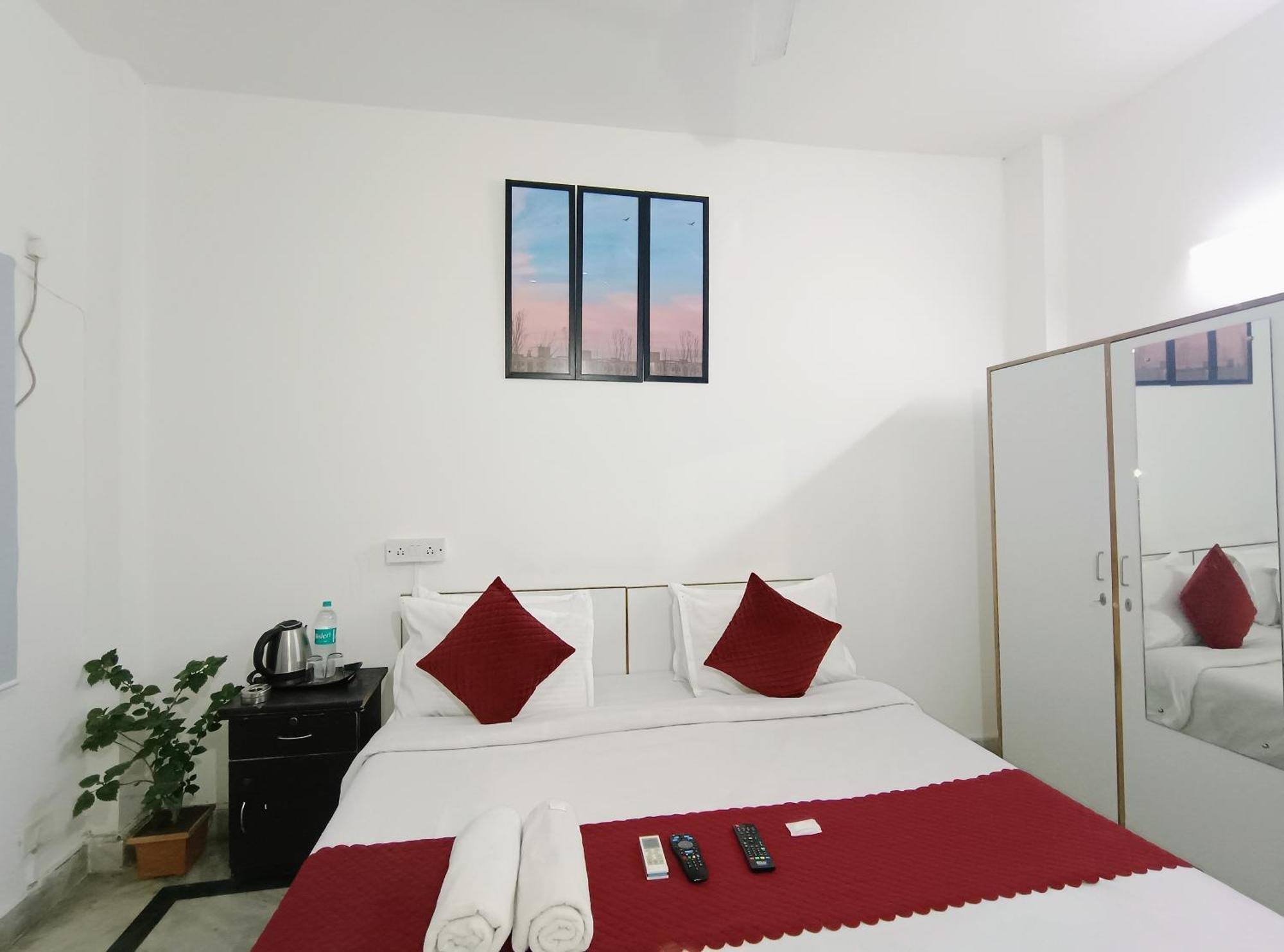 Hotel Hauz Khas Fort View نيودلهي المظهر الخارجي الصورة
